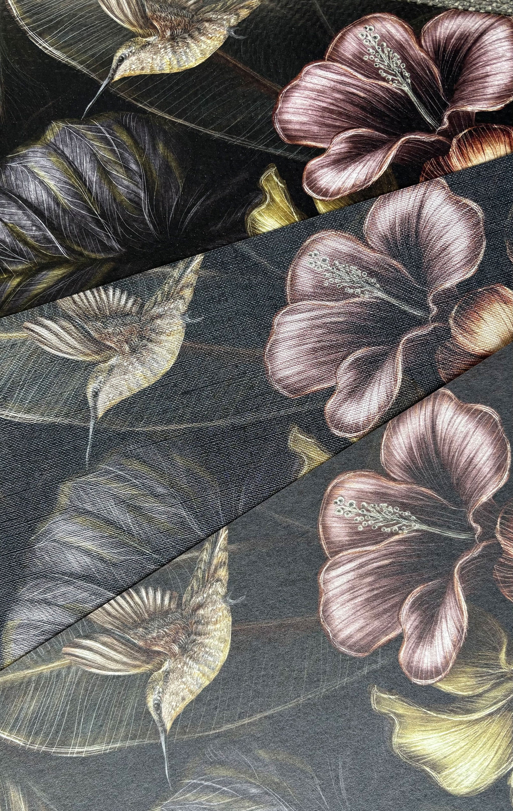 Eden Noir – Exklusive Design-Tapete mit floralen Motiven und exotischen Vögeln